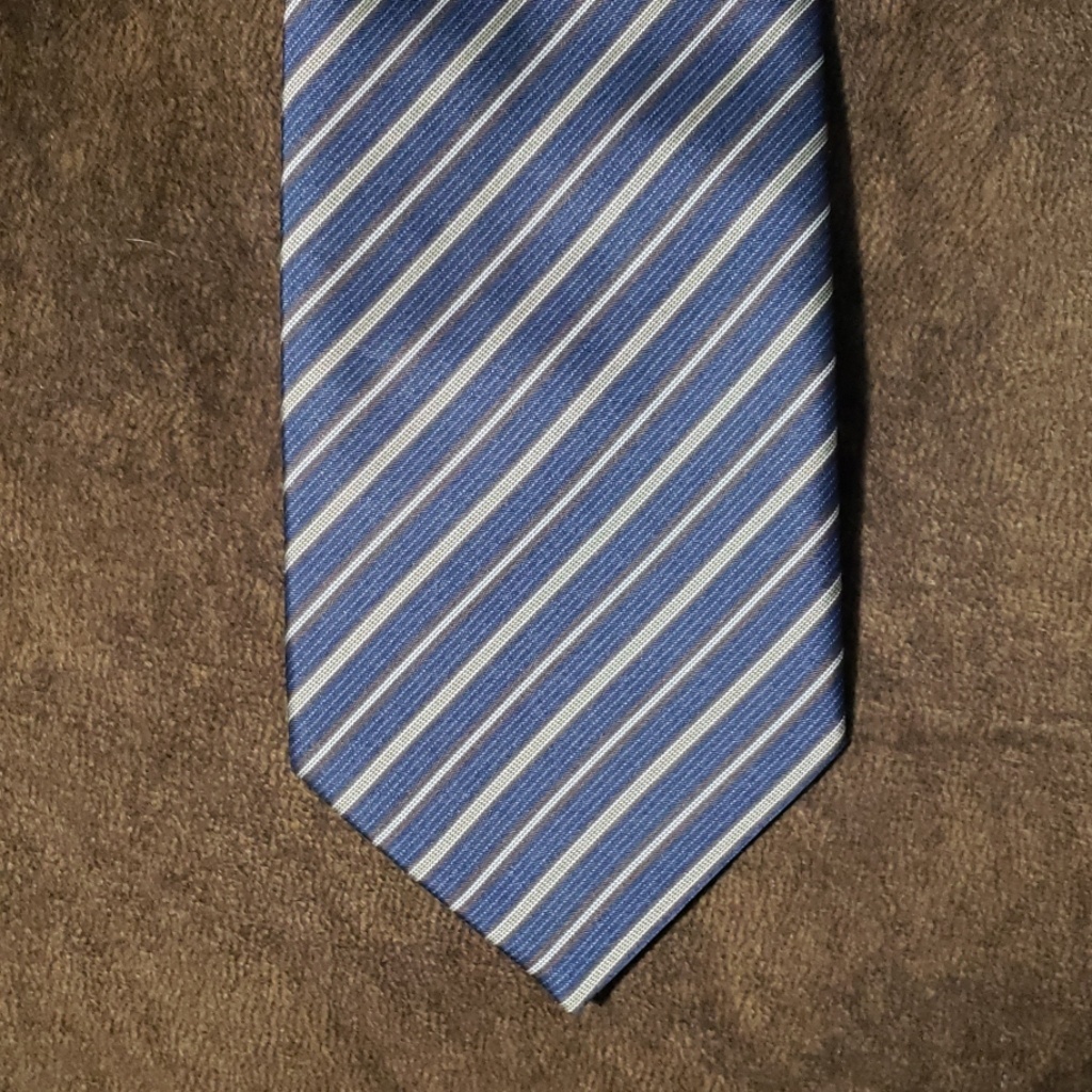 Versa Tie